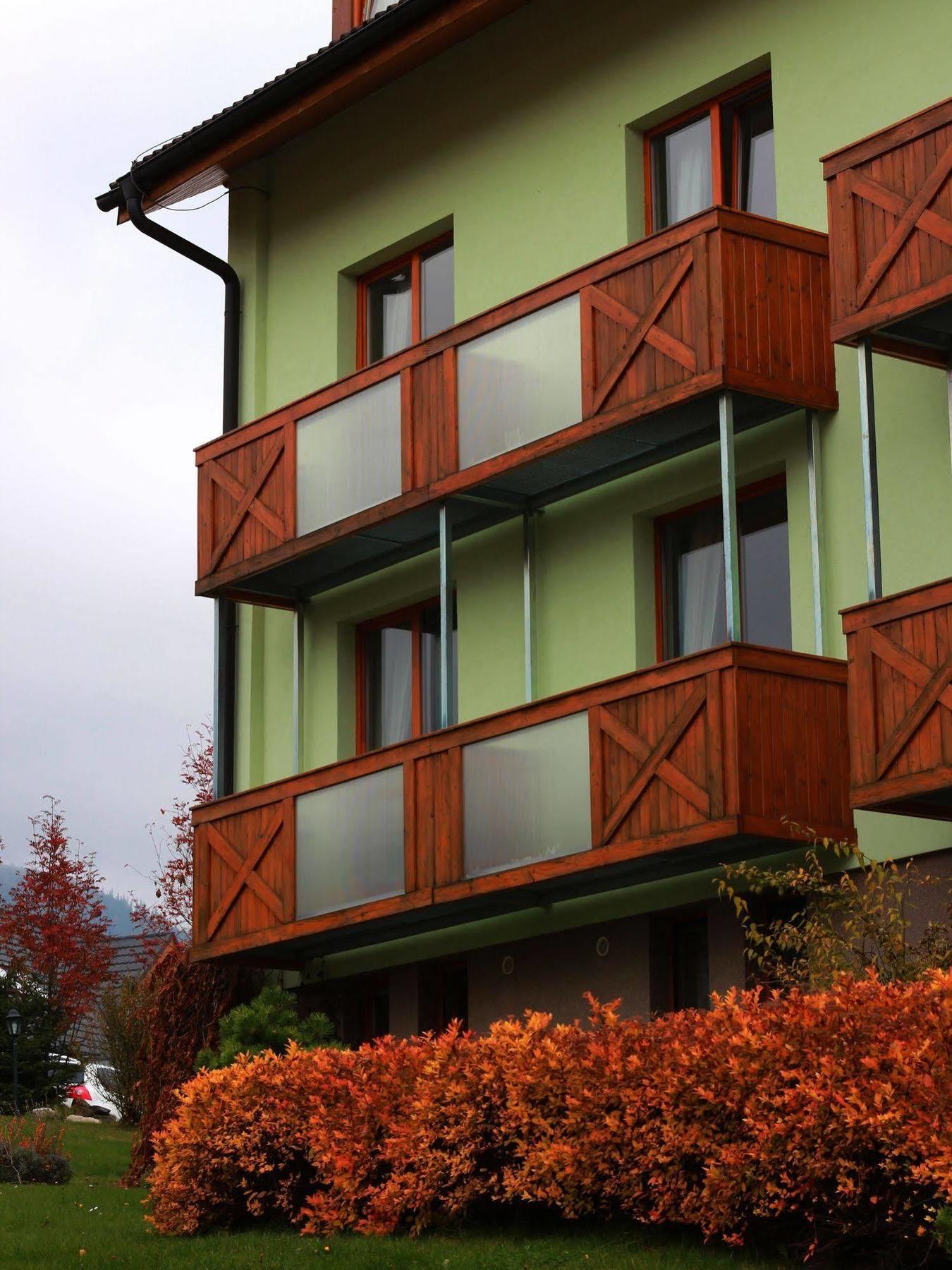 Hotel Villa Siesta Vysoké Tatry Buitenkant foto