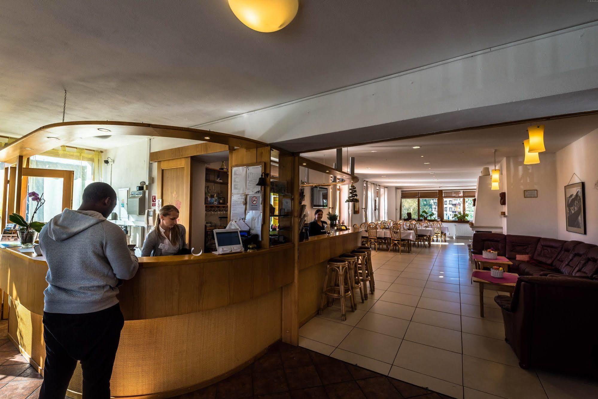Hotel Villa Siesta Vysoké Tatry Buitenkant foto