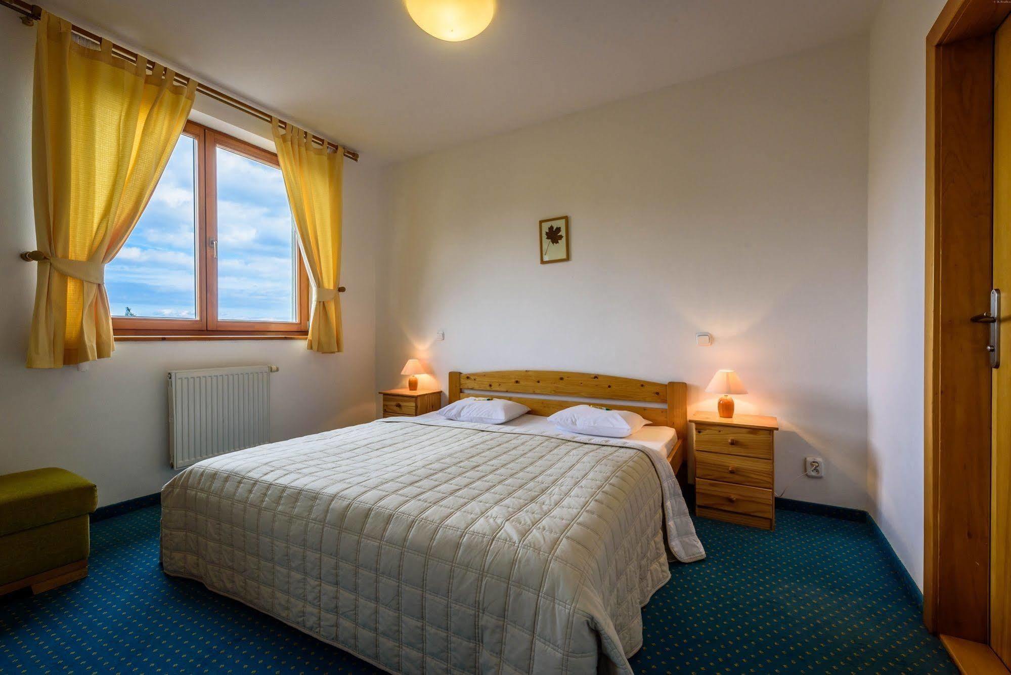 Hotel Villa Siesta Vysoké Tatry Buitenkant foto